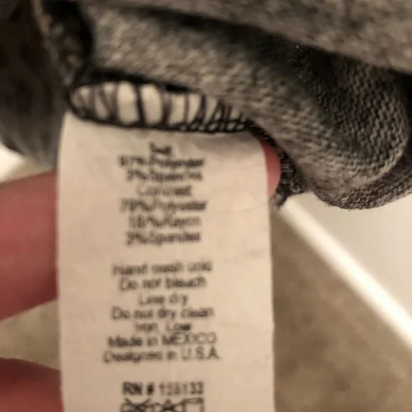 Pink Clover Animal Print Sweater - Picture 5 of 6